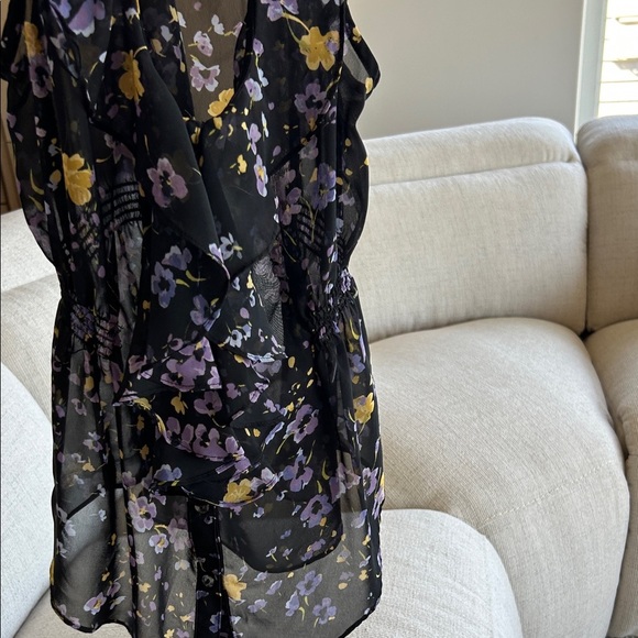 Elle Black and Purple Floral Sleeveless Blouse - Picture 5 of 6